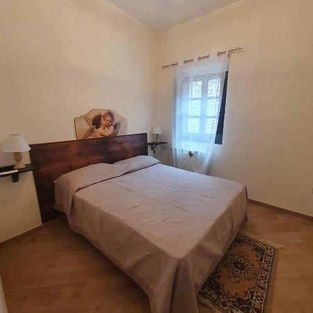 Santopadre B&B Castrum מראה חיצוני תמונה